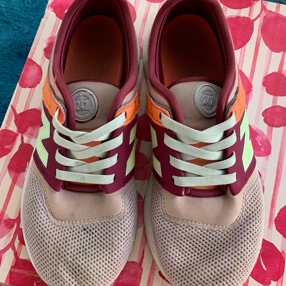 New Balance Full Sneaker slip on (no tie noVelcro)